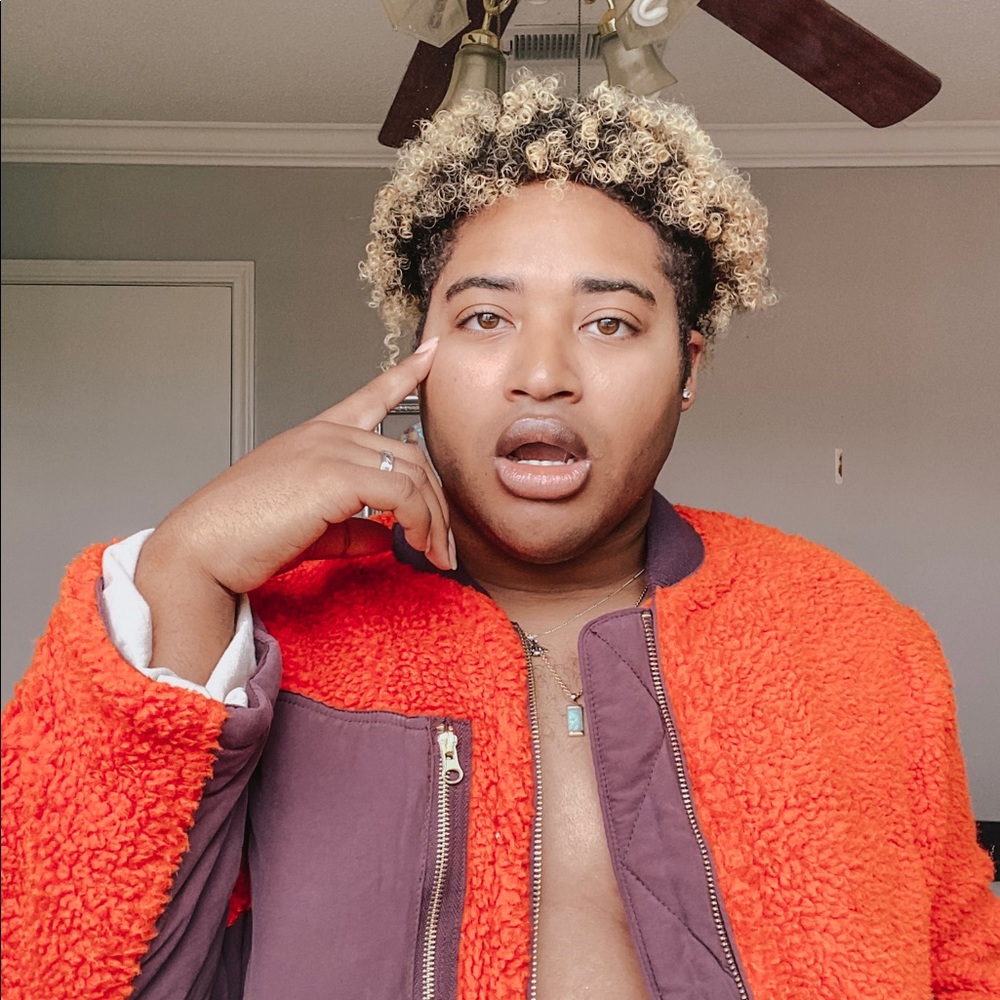 Meet your Posher, James